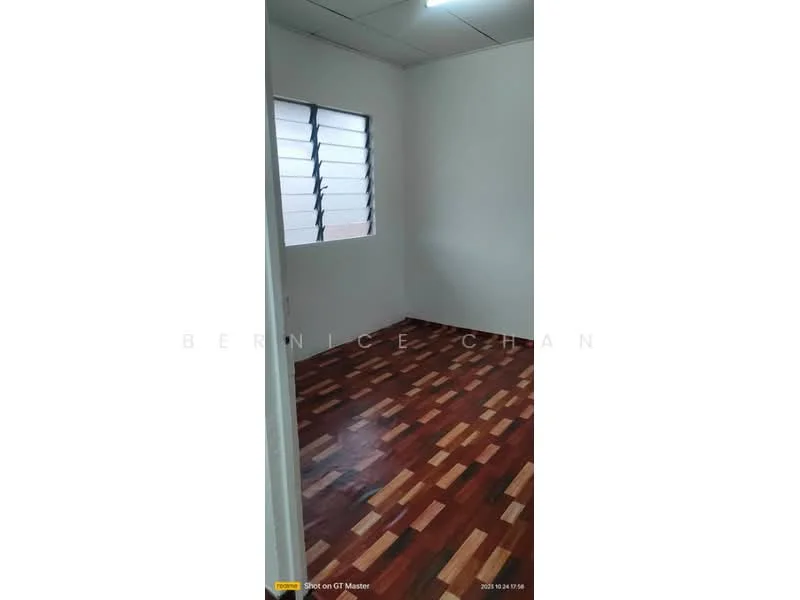 Room features: wooden flooring, white painted walls, sliding windows, ceiling light, corner room, natural light from window.
