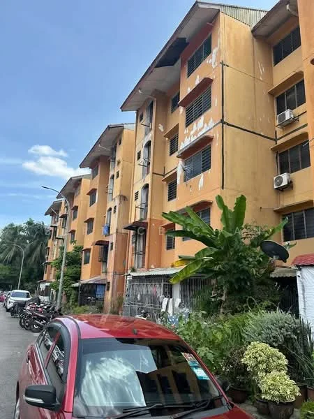 Flat PKNS Seksyen 8, Seksyen 8, Shah Alam