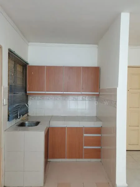 Flora Damansara Apartment, Damansara Perdana