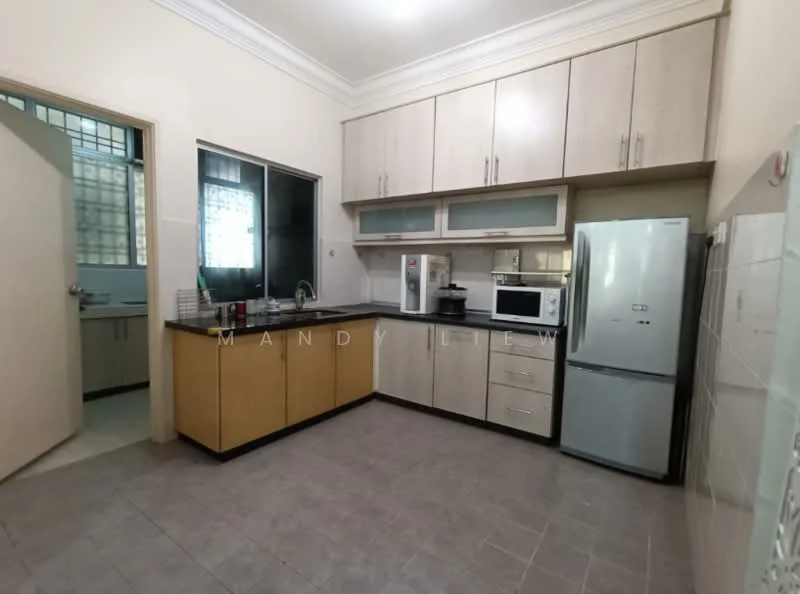 Kitchen features: light wood cabinetry, white upper cabinets with glass panels, grey countertop, stainless-steel fridge, built-in microwave, freestanding range oven, single-bowl stainless-steel sink, chrome pull-down faucet, tile flooring, window with sheer curtains, wall-mounted cabinets, open shelving; style: modern.
