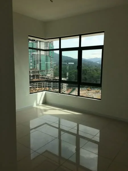 Room features: white painted walls, glossy ceramic tile flooring, floor-to-ceiling windows, mountain view, natural light from windows, corner window design; style: modern; view: mountain.