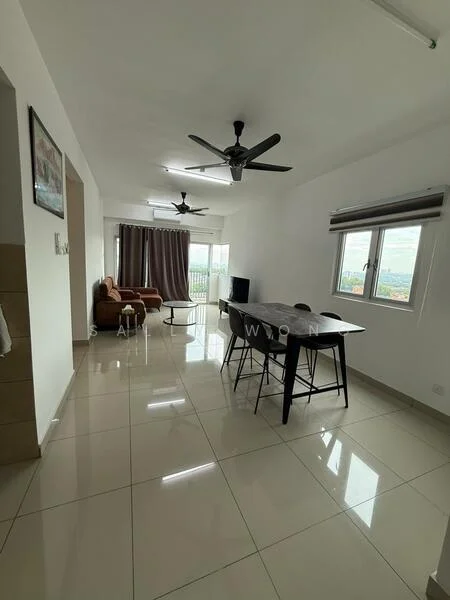 Galleria Equine Park, Seri Kembangan — view 1 of 5 in Jalan Putra Permai 2 Jalan Putra Permai 2 Off Persiaran Equine Perdana — for Rent