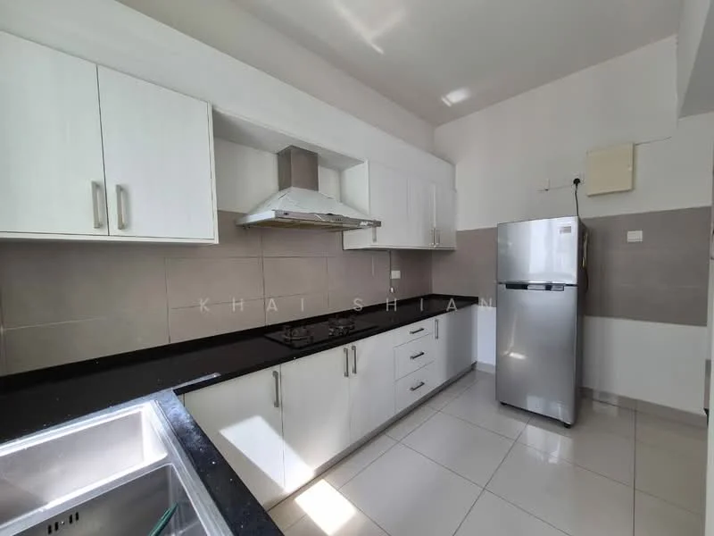 Kitchen features: white shaker cabinets, black granite countertop, stainless-steel range hood, 4-burner gas hob, built-in oven, stainless-steel fridge, double-bowl stainless-steel sink, ceramic tile flooring, grey tiled backsplash, wall-mounted cabinets, under-cabinet lighting, window for natural light; style: modern.