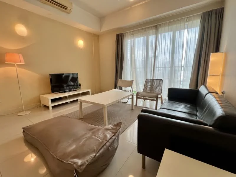 Living features: black leather sofa, white coffee table, TV console, wall-mounted TV, floor lamp, 2 accent chairs, light-colored curtains, recessed lighting, cream painted walls, polished tile flooring, decorative wall sconce, area rug; style: modern; view: city.