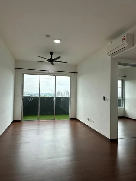 Living features: wooden flooring, white painted walls, 5-blade ceiling fan with light, sliding glass door, floor-to-ceiling windows, air conditioning unit, green view from window, recessed downlights; style: modern; view: garden.