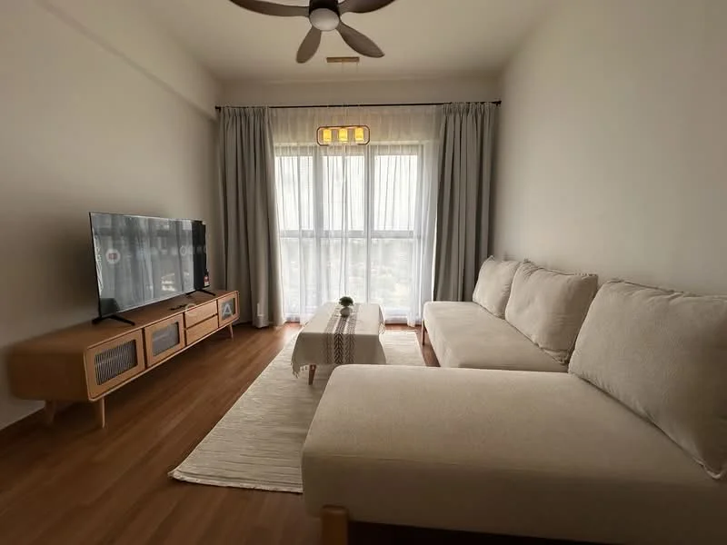 Living features: 3-seater fabric sofa in beige, L-shape sectional sofa, coffee table, TV console with storage, wall-mounted TV, area rug, floor-to-ceiling windows, sheer curtains, wooden flooring, ceiling fan with light; style: modern; view: city.