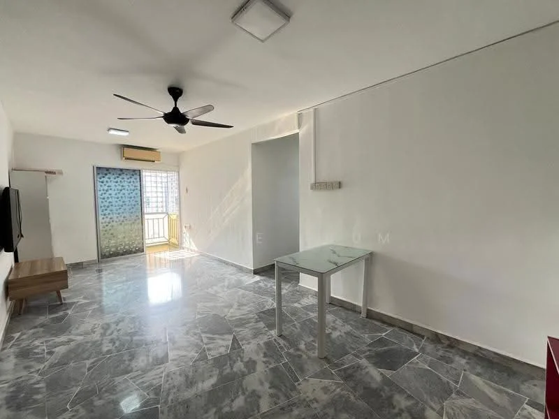 Living features: marble flooring, white painted walls, 5-blade ceiling fan, wall-mounted TV, glass sliding door, natural light from windows, dining table, wooden console table; style: modern; view: city.
