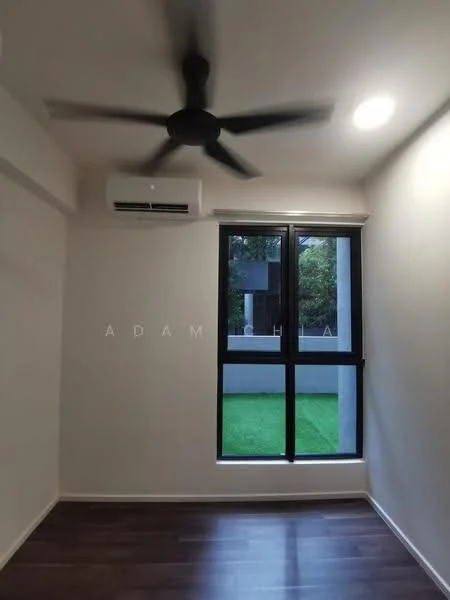 Room features: light brown laminate flooring, white painted walls, 5-blade ceiling fan, wall-mounted split AC, floor-to-ceiling window, black window frame, greenery view outside; style: modern; view: garden.