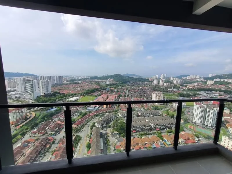Room view: city.