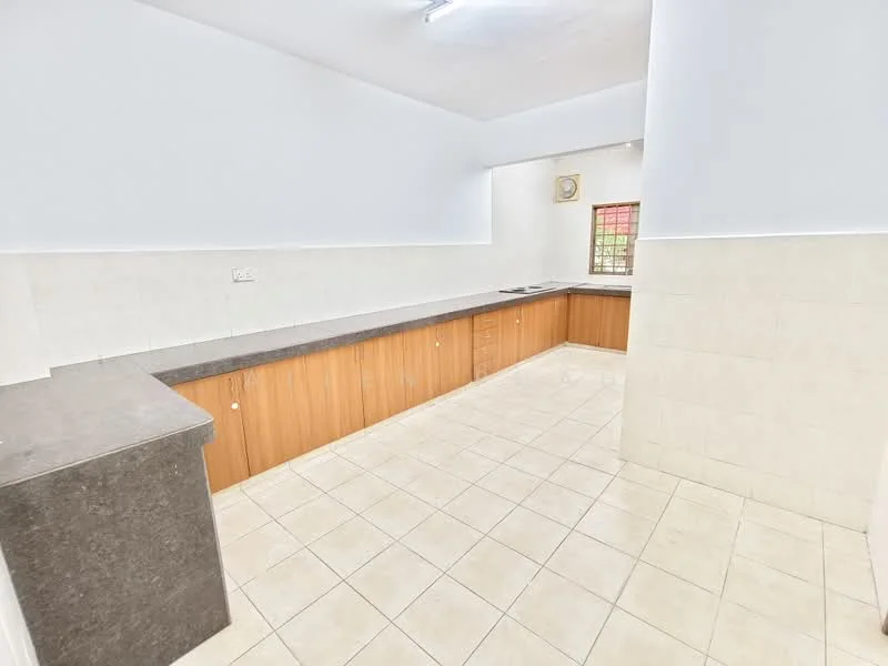 Kitchen features: L-shaped countertop with grey surface, wood cabinetry with a natural finish, white tiled walls, cream ceramic tile flooring, window with grid pattern, single-bowl stainless-steel sink, built-in stove area, overhead lighting, open layout; style: modern.