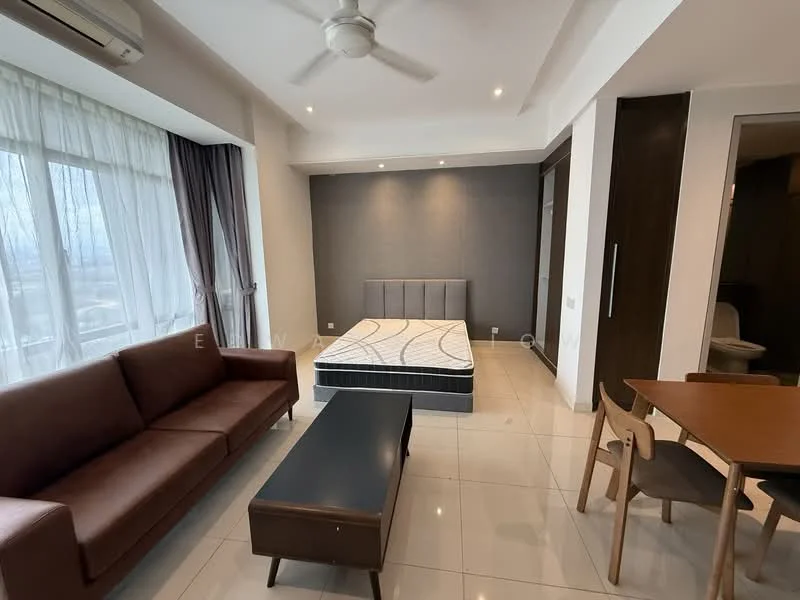 Living features: 3-seater brown leather sofa, coffee table with black surface, dining table with wooden surface and 4 chairs, queen-size bed with upholstered headboard, white painted walls, grey accent wall, floor-to-ceiling windows with sheer curtains, tile flooring, ceiling fan, recessed downlights; style: modern; view: city.