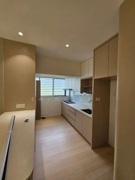 Kitchen features: light wood flooring, cream cabinetry, white countertop, built-in oven, stainless-steel sink, single-bowl stainless-steel sink, chrome pull-down faucet, glass window with horizontal slats, recessed downlights, open shelving, integrated cooktop, kitchen island with seating; style: modern.
