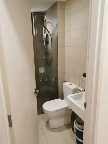 Bathroom features: white ceramic toilet, single-sink vanity with white cabinet, chrome basin mixer faucet, walk-in shower with glass enclosure, rain shower head, tile cladding on walls, ceramic tile flooring, mirror above sink; style: modern.