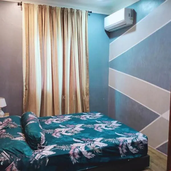 Bedroom features: king-size bed with floral bedding, decorative bolster pillow, wooden flooring, blue painted walls, accent wall with geometric pattern, floor-to-ceiling curtains in beige, 1 wall-mounted split AC, table lamp on bedside table; style: modern.