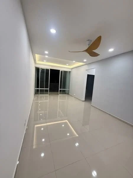 Living features: white painted walls, glossy ceramic tile flooring, tray ceiling with recessed lighting, 5-blade ceiling fan in wood finish, floor-to-ceiling glass sliding doors, balcony access, LED strip lighting along ceiling, neutral color palette; style: modern.