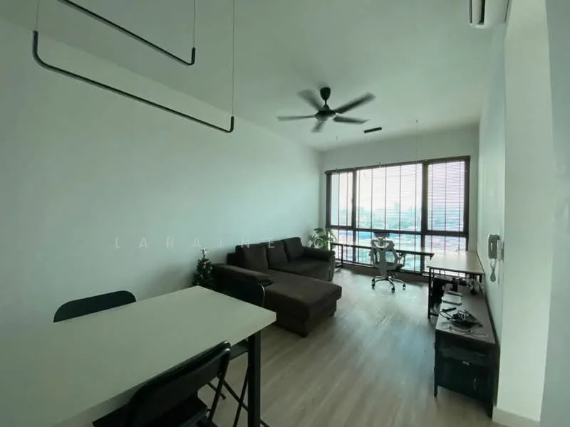 Living features: 3-seater fabric sofa in brown, ceiling fan with light, floor-to-ceiling windows, wooden flooring, desk with chair, office chair, dining table with 2 chairs, blinds on windows; style: modern; view: city.