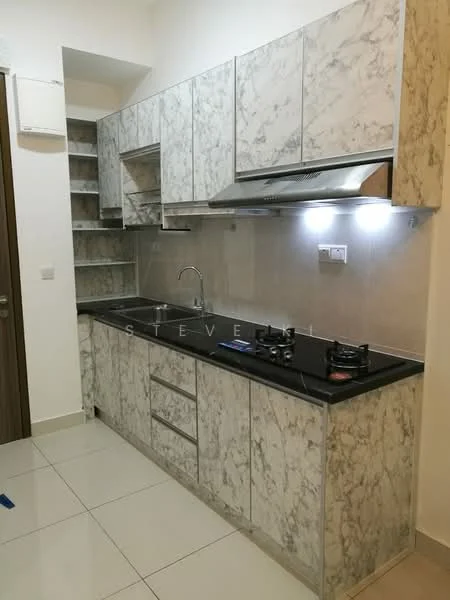 Kitchen features: marble-patterned cabinetry, black granite countertop, single-bowl stainless-steel sink, chrome pull-down faucet, built-in stainless-steel range hood, 2-burner gas hob, white tiled backsplash, open shelving, white ceramic tile flooring, recessed LED downlights; style: modern.