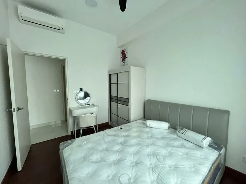 Bedroom features: queen-size bed with upholstered headboard, white bedding, 2 white pillows, white walls, wooden flooring, 1 wall-mounted split AC, built-in wardrobe with glass doors, vanity table with round mirror, white chair, ceiling fan; style: modern.