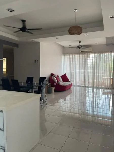 Greenview Residence, Bandar Sungai Long — view 2 of 5 in Greenview Residence — for Rent