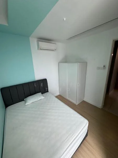 Bedroom features: queen-size bed, upholstered headboard, white walls, light blue accent wall, wooden flooring, 1 wall-mounted split AC, built-in wardrobe, single pillow; style: modern.