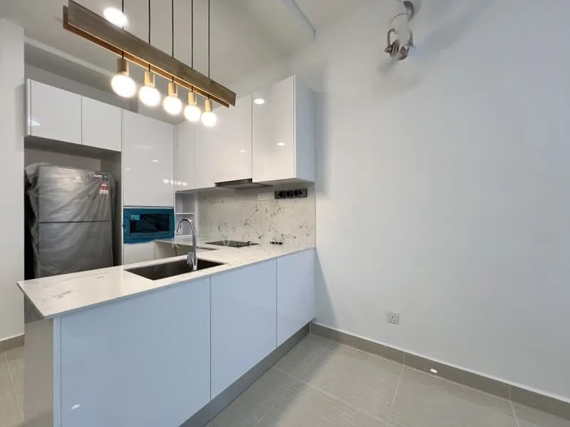 Kitchen features: white shaker cabinets, marble countertop, stainless-steel sink, chrome pull-down faucet, built-in oven, stainless-steel fridge, recessed LED downlights, pendant light with multiple bulbs, white tiled backsplash, grey ceramic tile flooring; style: modern.
