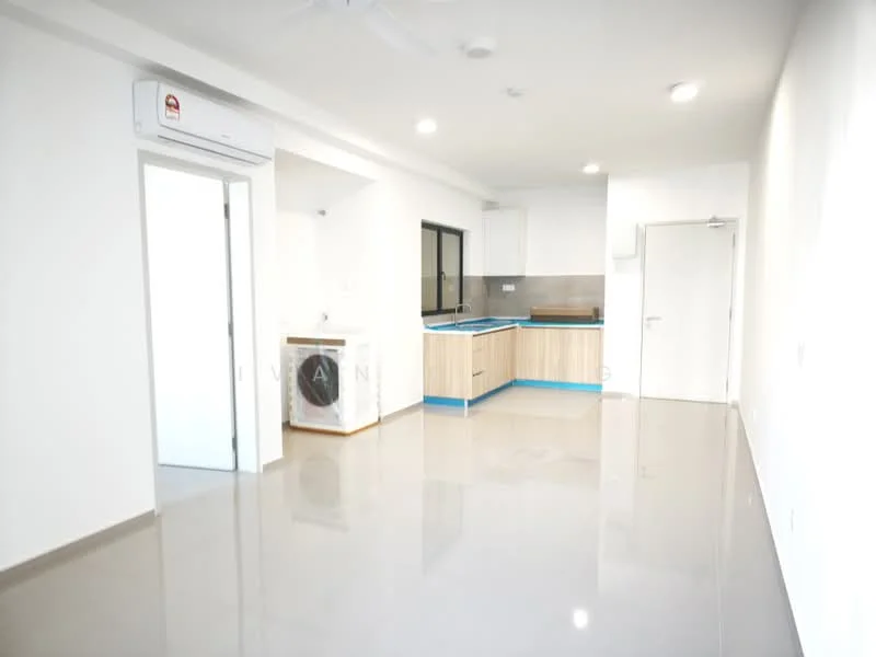 Kitchen features: open-plan layout, white walls, grey tiled flooring, kitchen island with blue countertop, stainless-steel sink, built-in oven, freestanding washing machine, wall-mounted split AC, recessed downlights, window with black frame, upper and lower cabinetry in light wood, stainless-steel range hood; style: modern. Living features: grey tiled flooring, white walls, recessed downlights, wall-mounted split AC, open layout to kitchen, large window, door leading outside; style: modern.