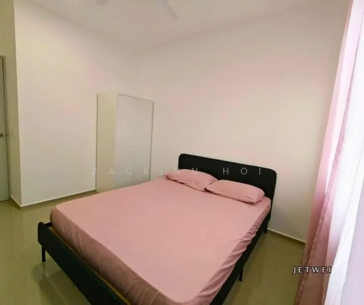 Bedroom features: king-size bed with pink bedding, white walls, light-colored flooring, ceiling fan, pink curtains, built-in wardrobe with sliding doors; style: modern.