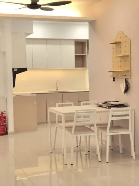 Kitchen features: white cabinets, light beige countertop, single-bowl stainless-steel sink, chrome pull-down faucet, built-in oven, stainless-steel range hood, 4-burner gas hob, white tiled backsplash, recessed downlights, floor-to-ceiling cabinets, open shelving, dining table with white chairs, ceramic tile flooring, light-colored walls, ceiling fan; style: modern.