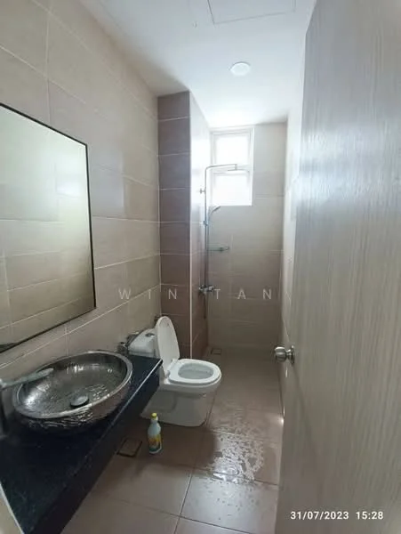 Bathroom features: single-sink vanity with stone countertop, round vessel sink, chrome basin mixer faucet, one-piece toilet, walk-in shower with glass enclosure, tile cladding on walls, ceramic tile flooring, framed mirror, window for natural light, exhaust fan, wall-mounted storage, neutral wall color; style: modern.