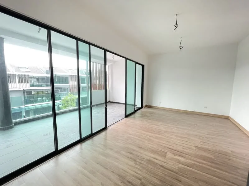 Living features: large floor-to-ceiling sliding glass doors, wooden flooring, white painted walls, recessed ceiling lights, open layout, access to balcony, natural light from windows, neutral color scheme; style: modern; view: garden.
