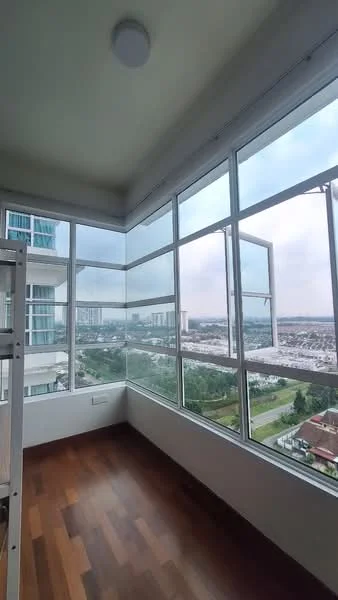 Room features: floor-to-ceiling windows, wooden flooring, white painted walls, corner room with multiple views, natural light from large windows, city skyline view, greenery view, modern light fixture; style: modern; view: city.