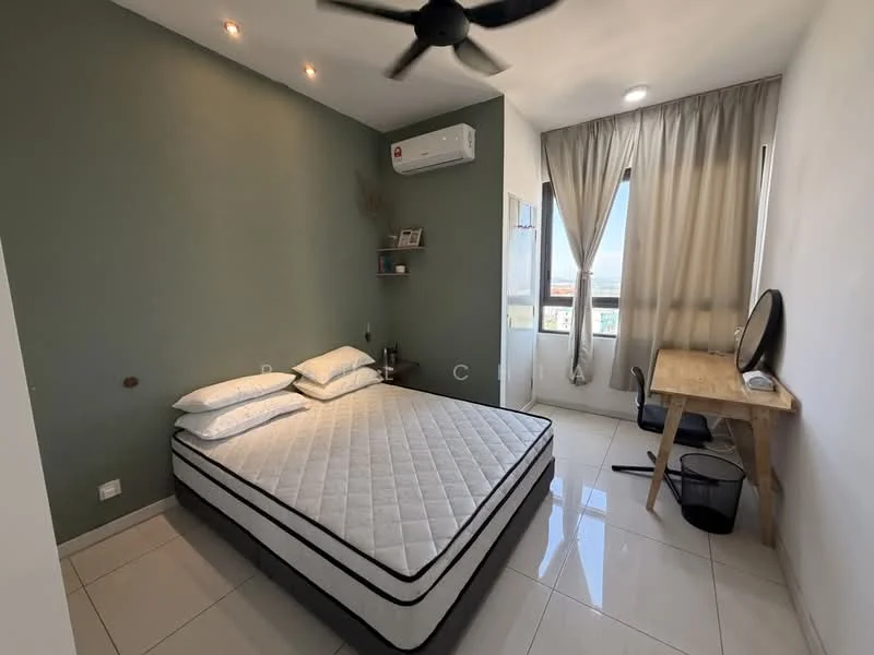 Bedroom features: queen-size bed, white mattress, green accent wall, white painted walls, tile flooring, 1 wall-mounted split AC, ceiling fan, desk with chair, window with sheer curtains, black wastebasket; style: modern; view: city.