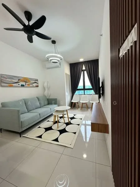 Living features: 3-seater fabric sofa in light grey, round coffee table with wooden legs, area rug with geometric pattern in black and white, wall-mounted TV, feature wall with wooden slats, floor-to-ceiling window, curtains in dark grey, 5-blade ceiling fan with integrated light, recessed downlights, decorative artwork on wall; style: modern; view: garden.