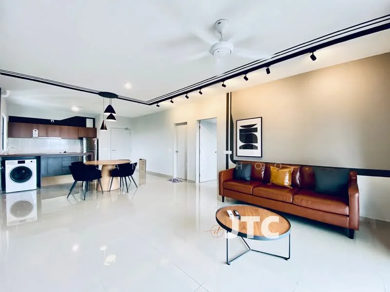 Living features: 3-seater leather sofa in brown, coffee table, pendant lamp, ceiling fan, wall-mounted TV, recessed LED downlights, white painted walls, glossy tile flooring, open layout, decorative artwork, dining table with chairs, washing machine; style: modern.