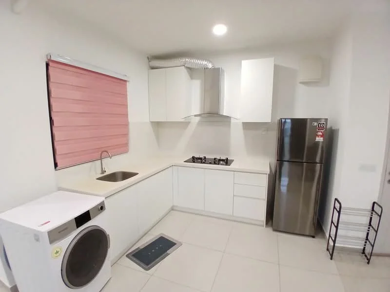 Kitchen features: white cabinetry, stainless-steel fridge, single-bowl stainless-steel sink, chrome pull-down faucet, 4-burner gas hob, built-in oven, white countertop, tile backsplash, washing machine, grey tile flooring, window with pink blinds, exhaust hood; style: modern.