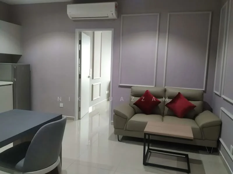 Living features: light grey painted walls, white ceiling, glossy tile flooring, 3-seater fabric sofa in light grey, 2 red decorative cushions, wooden coffee table, dining table with 4 chairs, wall-mounted air conditioning unit, door leading to another room, recessed lighting, wall paneling; style: modern.