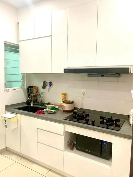Kitchen features: white flat-panel cabinets, grey granite countertop, stainless-steel sink, chrome pull-down faucet, 4-burner gas hob, built-in range hood, microwave, tile backsplash, ceramic tile flooring, window with green glass, open shelving, kitchen utensils on countertop; style: modern.