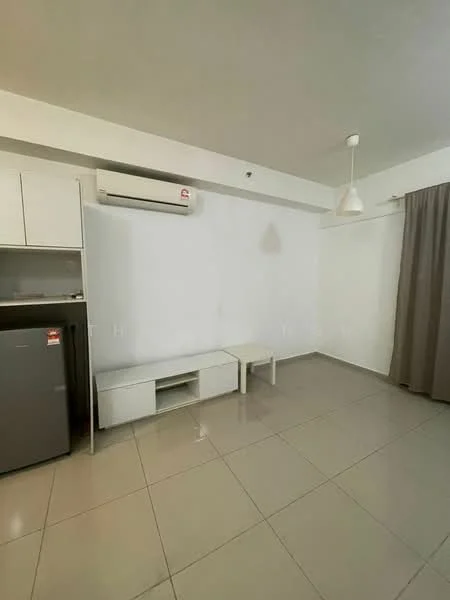 Living features: grey tiled flooring, white painted walls, 1 wall-mounted split AC, ceiling light fixture, curtains in beige, built-in cabinetry, fridge, open layout, minimalist decor; style: modern.