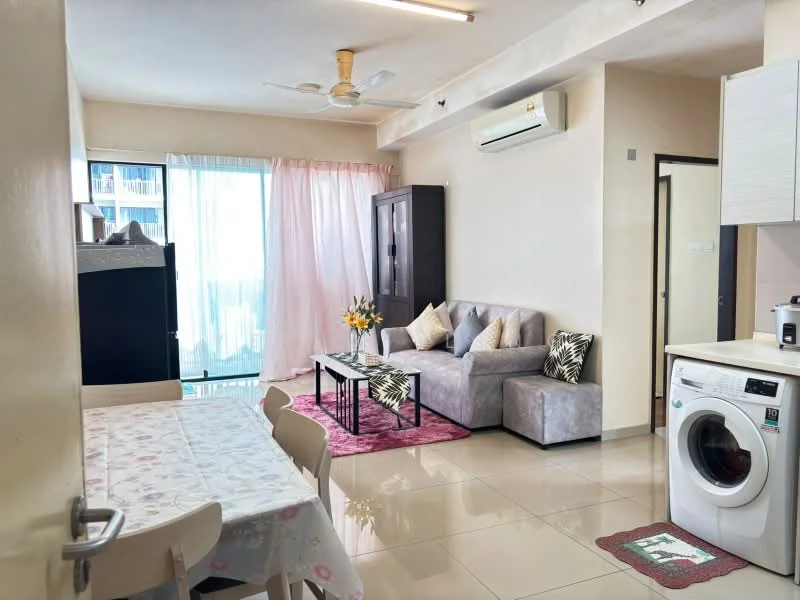 Living features: 3-seater fabric sofa in grey, coffee table, area rug with geometric pattern, wall-mounted TV, floor-to-ceiling windows, sheer curtains, ceiling fan, recessed LED downlights, decorative mirror, dining table for 4, washing machine, white painted walls, cream tiled flooring; style: modern; view: city.