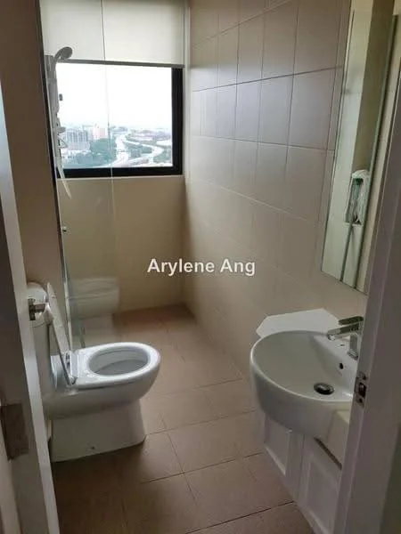 Bathroom features: white ceramic toilet, single-sink vanity with white cabinet, chrome basin mixer faucet, framed mirror, walk-in shower with glass enclosure, tile cladding on walls, beige ceramic tile flooring, window with city view; style: modern; view: city.