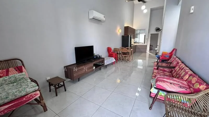 Living features: white painted walls, grey tiled flooring, 5-blade ceiling fan with light, wall-mounted TV, wooden TV console, sofa with colorful upholstery, rattan chair, dining table with red chairs, air conditioning unit, open layout to kitchen, large windows for natural light; style: modern.