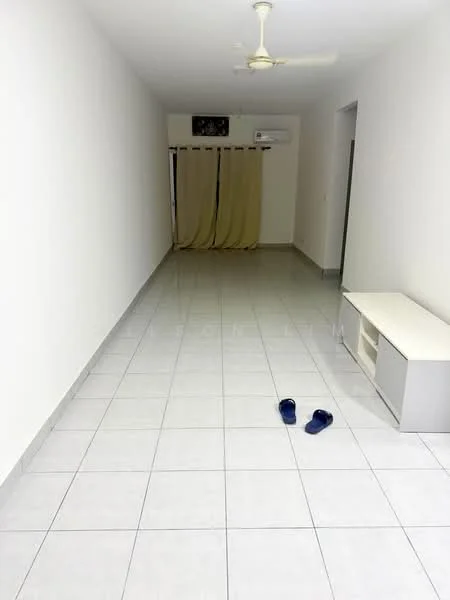 Room features: white painted walls, ceramic tile flooring, ceiling fan, 1 wall-mounted split AC, curtains, built-in cabinet, sliding door, neutral color scheme; style: minimalist.