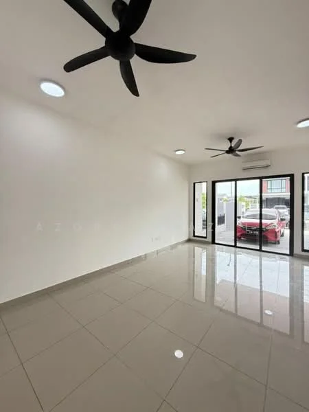 Living features: white painted walls, glossy ceramic tile flooring, 3-blade ceiling fan, 3-blade ceiling fan, recessed downlights, floor-to-ceiling sliding glass doors, view of outdoor area, air conditioning unit; style: modern; view: garden.