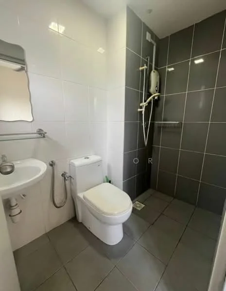 Bathroom features: white tiled walls, grey tiled walls, grey floor tiles, single-sink vanity with mirror, one-piece toilet, handheld shower, shower with glass partition, chrome faucet, wall-mounted showerhead, towel rail; style: modern.