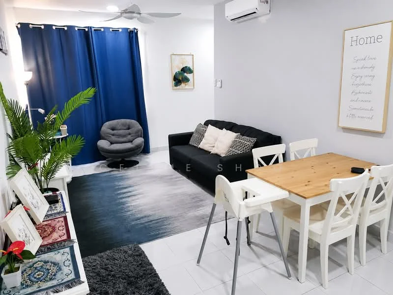Living features: black fabric sofa, 3-seater sofa, round grey accent chair, wooden dining table with 4 white chairs, area rug with abstract pattern, floor lamp, ceiling fan, white walls, blue curtains, decorative wall art, potted plant, wall-mounted air conditioning unit; style: modern.