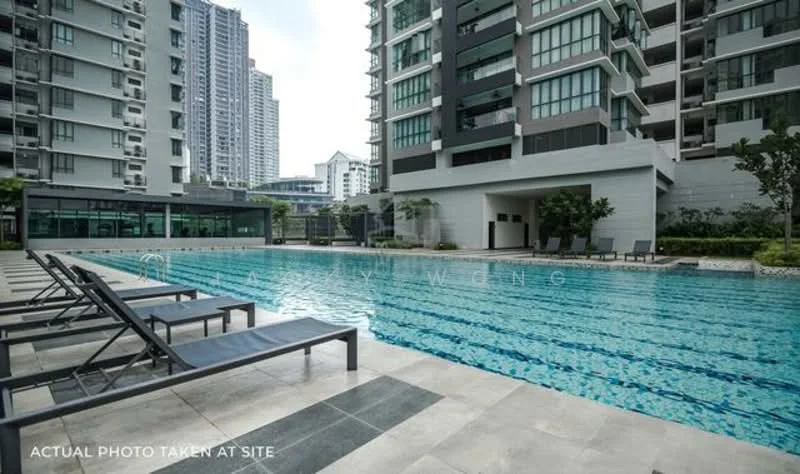 Exterior type: high-rise condominium; features: infinity pool, pool deck with loungers, glass facade, landscaped garden, surrounding high-rise buildings, manicured lawn, outdoor seating area, modern architecture; style: modern.