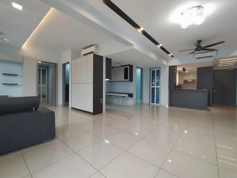Living features: grey fabric sofa, white tiled flooring, recessed downlights, 5-blade ceiling fan with light, wall-mounted TV, built-in cabinetry with white finish, open layout, glass sliding door, kitchen island, air conditioning unit; style: modern.