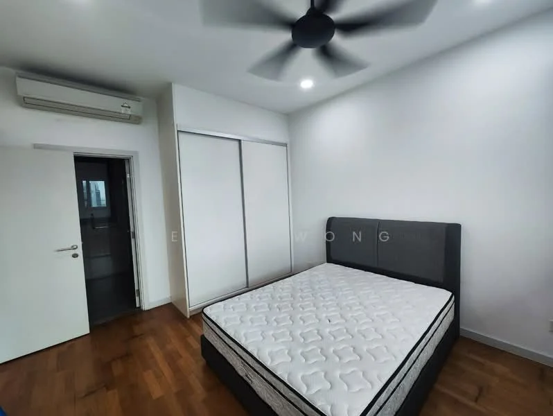 Bedroom features: queen-size bed, upholstered headboard, wooden flooring, 5-blade ceiling fan, wall-mounted air conditioning unit, built-in wardrobe with sliding doors, white painted walls, large window with city view; style: modern; view: city.