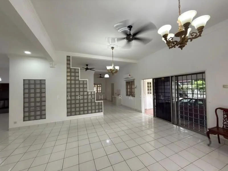 Living features: white painted walls, ceramic tile flooring, tray ceiling, 5-blade ceiling fan, chandelier, wall-mounted lights, glass block feature wall, sliding glass door, double doors, decorative wooden chair, open layout, natural light from windows; style: contemporary.