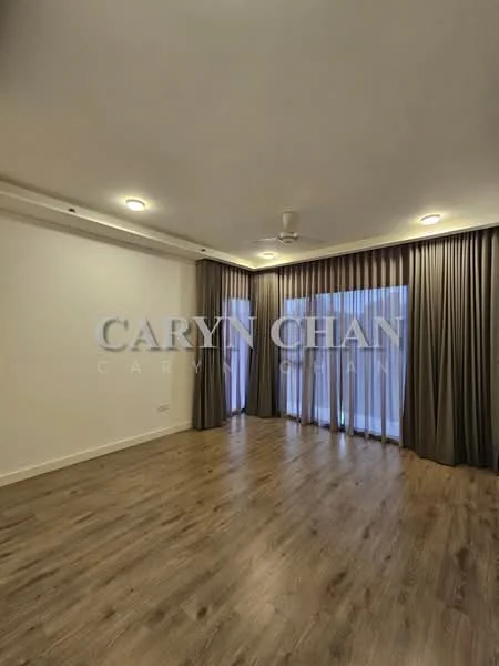 Living features: laminate flooring, white painted walls, recessed downlights, 5-blade ceiling fan, floor-to-ceiling windows, sheer curtains, curtains in grey, open layout; style: modern.